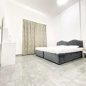  Homestay Warsan Star -